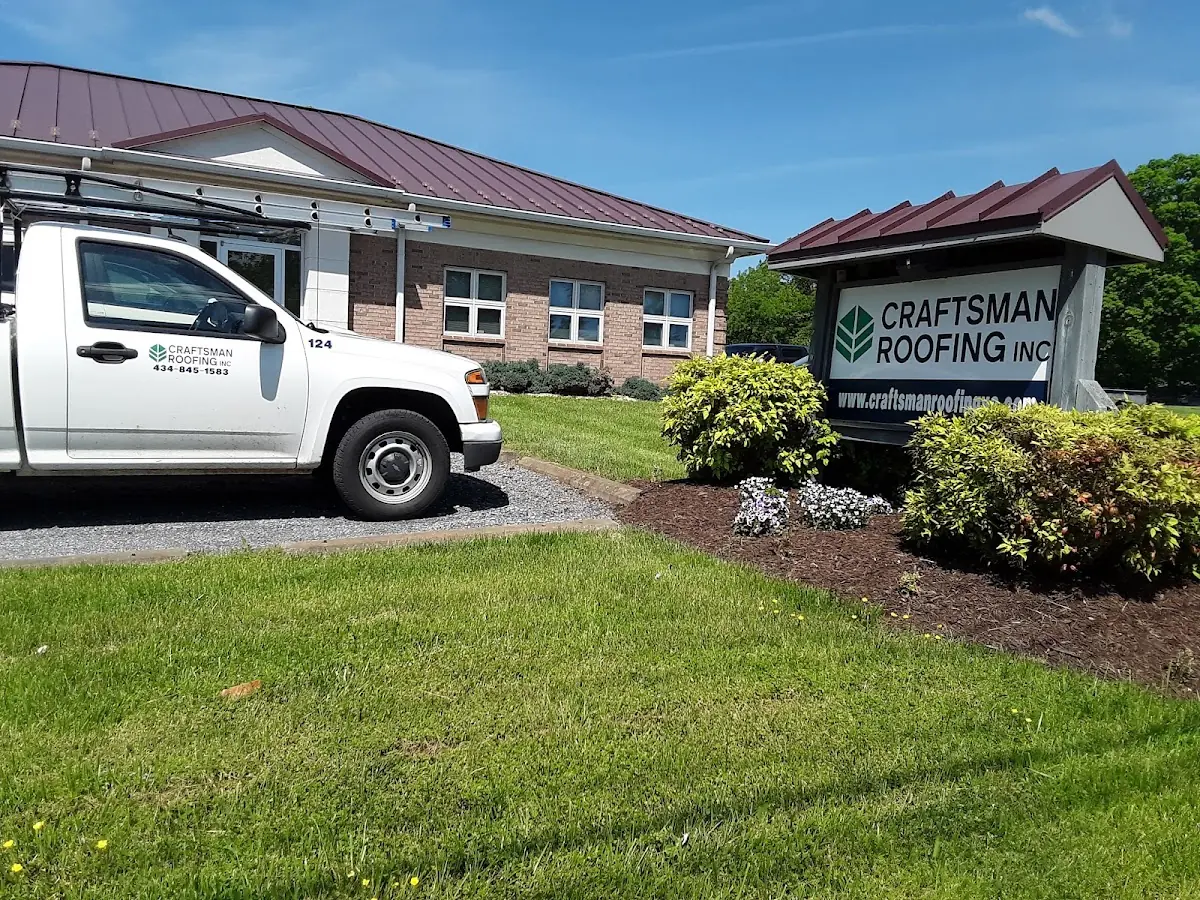 Quality Hail Damage Roof Repair by experienced craftsmen in Kreutzberg